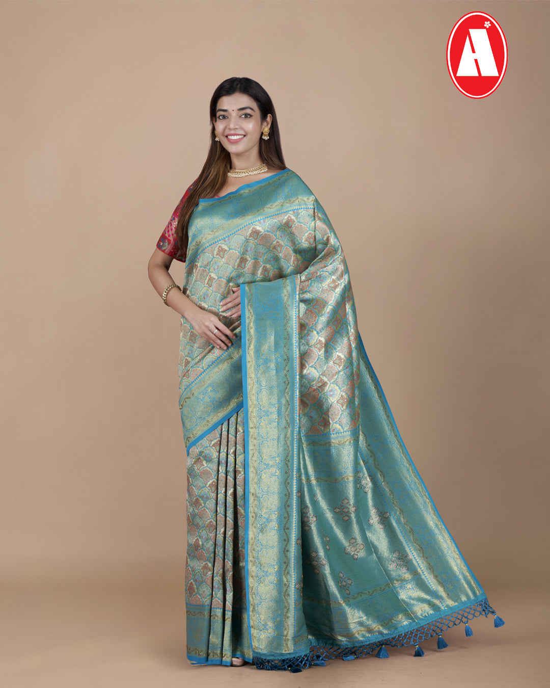 TISSUE SILK MULTI THRADE BUTTA RICH PALLU